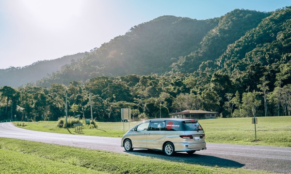 Aussie road trip green scenery