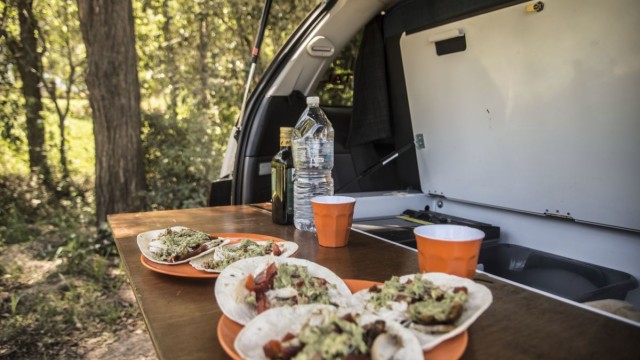 Spaceships campervan cooking v2