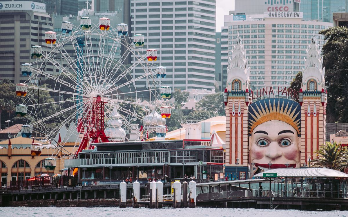 Sydney Luna Park | photo: Annie Spratt (Unsplash)